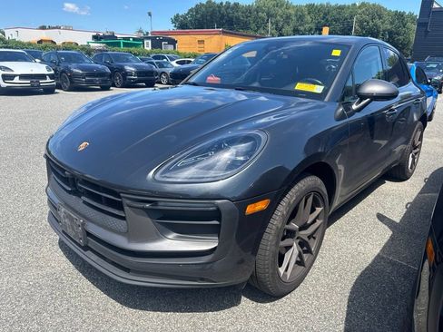 Certified 2023 Porsche Macan Turbo AWD/4WD image 5