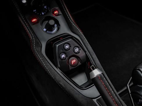 Used 2020 Lotus Evora RWD image 68