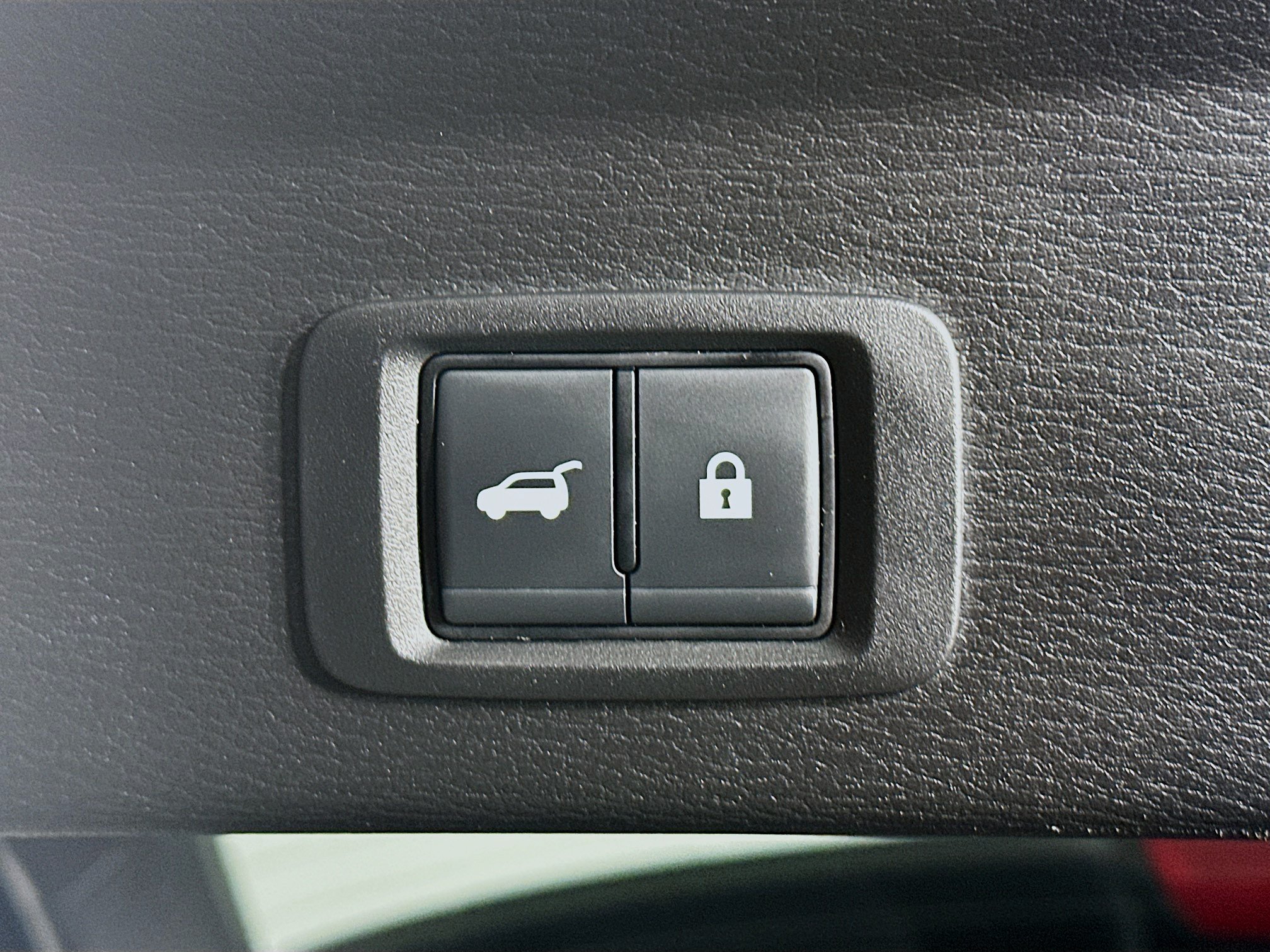 Used 2024 Mitsubishi Outlander SE AWD/4WD image 31