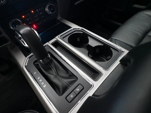 Used 2019 Ford F150 Lariat w/ Equipment Group 502A Luxury image 16