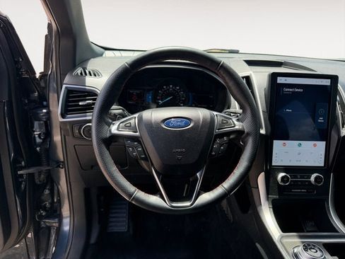 Used 2024 Ford Edge ST-Line w/ Class II Trailer Tow Package AWD/4WD image 12