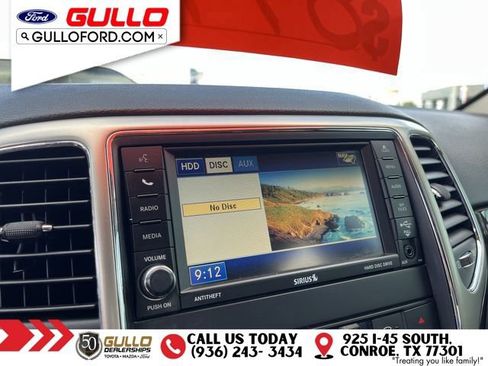 Used 2012 Jeep Grand Cherokee Laredo RWD image 25