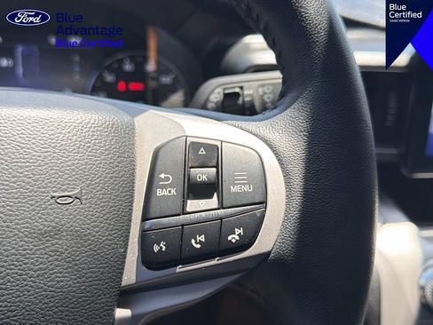 Used 2023 Ford Explorer XLT w/ Equipment Group 202A RWD image 22