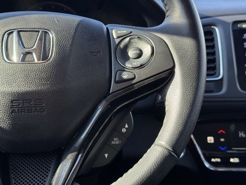 Used 2021 Honda HR-V EX-L image 23