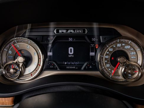 Used 2020 RAM 3500 Limited image 20