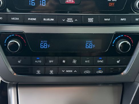 Used 2015 Hyundai Sonata Sport w/ Option Group 04 FWD image 30