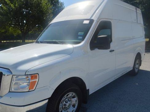Used 2013 Nissan NV 2500 SV w/ Side Curtain Airbag Pkg RWD image 4
