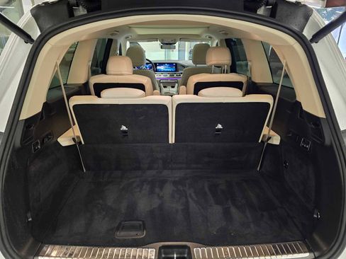 Used 2025 Mercedes-Benz GLS 450 4MATIC image 17