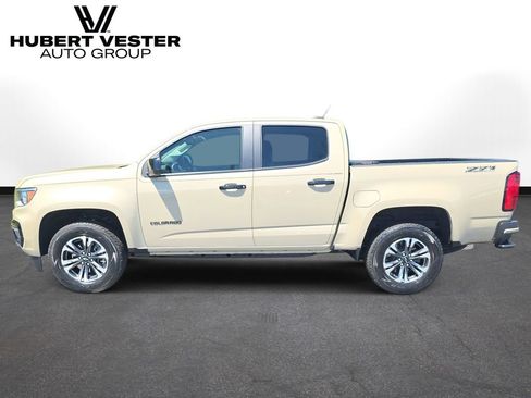 Used 2021 Chevrolet Colorado Z71 AWD/4WD image 1