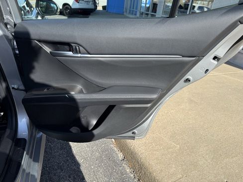 Used 2024 Toyota Camry XLE image 37