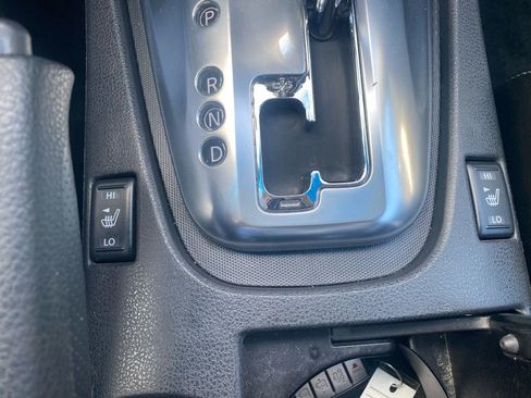 Used 2010 Nissan Altima 3.5 SR w/ Leather Pkg image 15