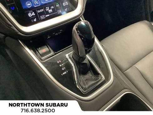 Used 2020 Subaru Outback Limited AWD/4WD image 18