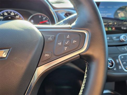 Used 2024 Chevrolet Malibu LT image 22