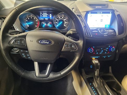 Used 2017 Ford Escape Titanium FWD image 22