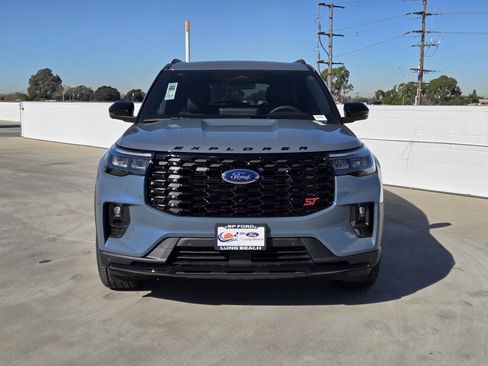 New 2026 Ford Explorer ST w/ Sun And Sound Package AWD/4WD image 3