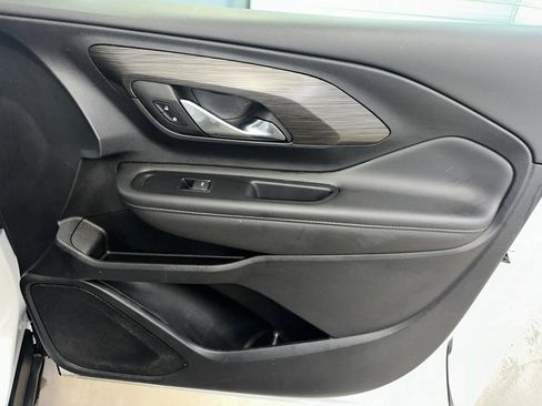 Certified 2023 GMC Terrain SLE w/ Driver Convenience Package image 31