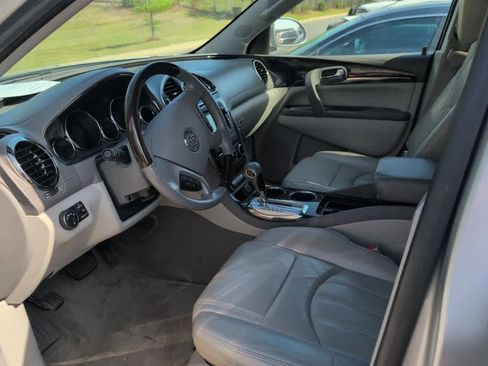 Used 2015 Buick Enclave Leather image 9