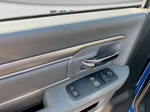 Used 2015 RAM 1500 Express image 11