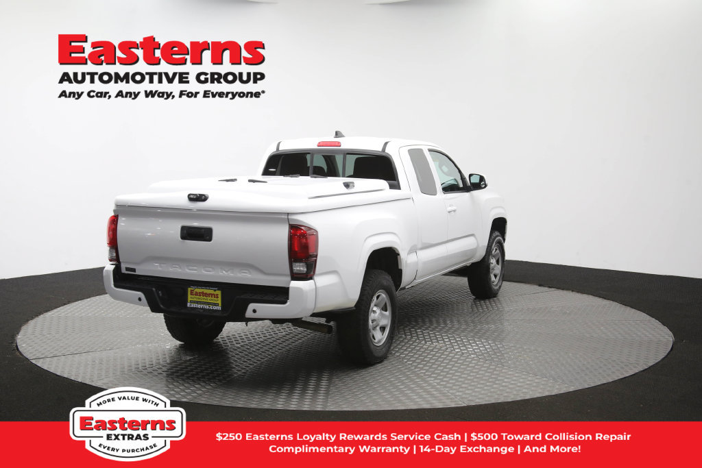 Used 2023 Toyota Tacoma SR RWD image 39