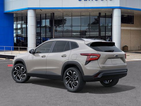 New 2026 Chevrolet Trax RS image 3