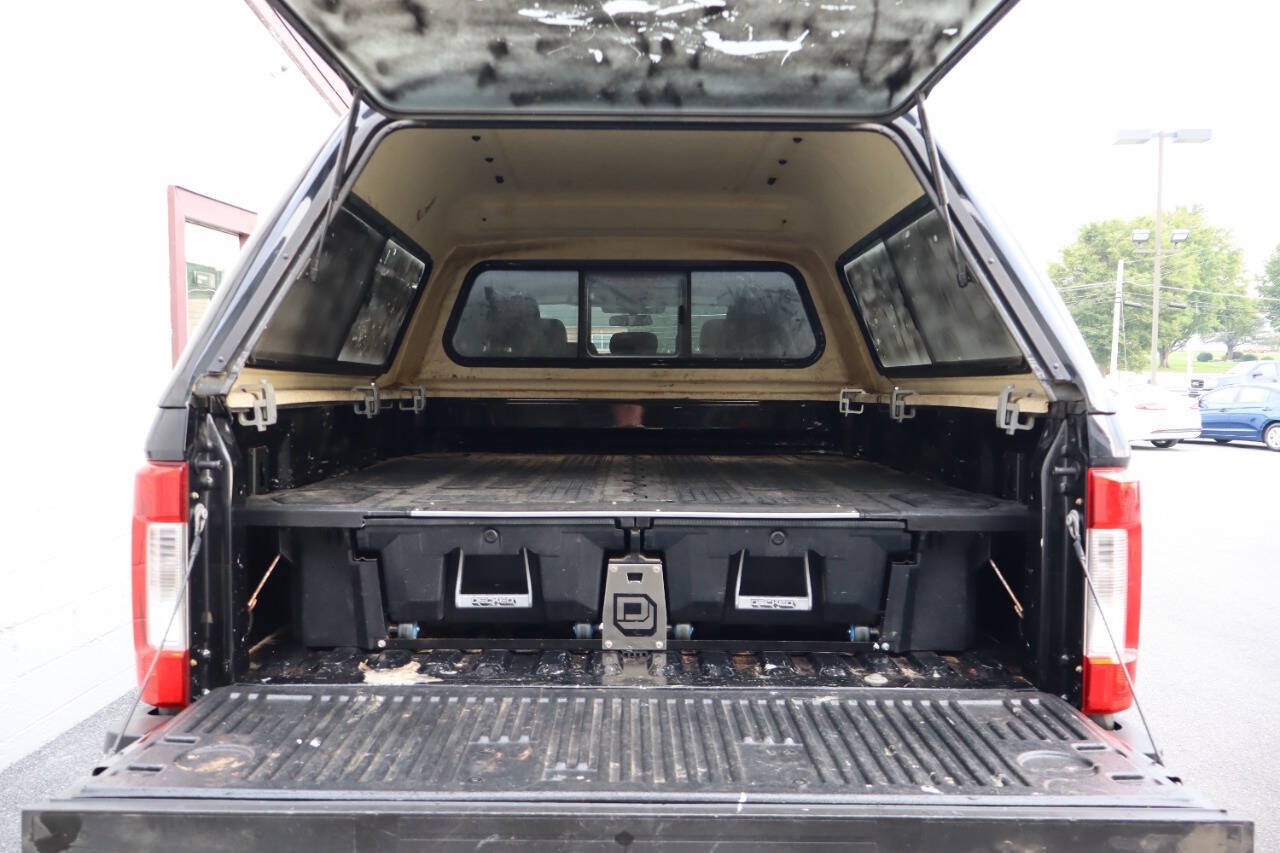 Used 2019 Ford F250 XL w/ Power Equipment Group AWD/4WD image 4