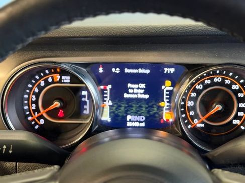 Used 2022 Jeep Gladiator Sport AWD/4WD image 18