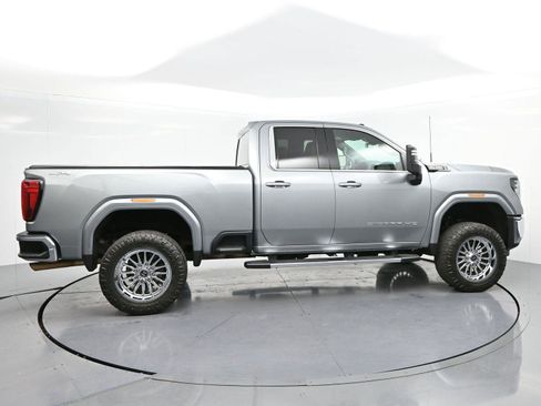 Used 2024 GMC Sierra 2500 SLE w/ SLE Convenience Package AWD/4WD image 8