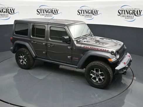 Used 2019 Jeep Wrangler Unlimited Rubicon w/ LED Lighting Group AWD/4WD image 9