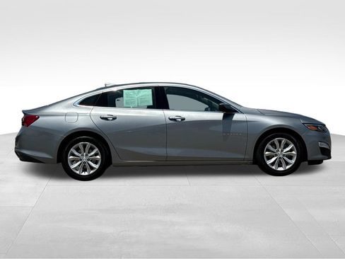 Used 2024 Chevrolet Malibu LT FWD image 6