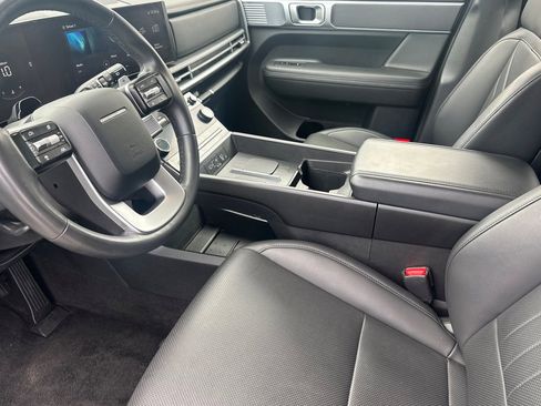 Used 2024 Hyundai Santa Fe SEL FWD image 10