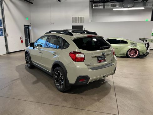 Used 2014 Subaru Crosstrek 2.0i Limited image 5