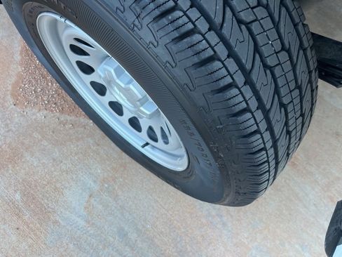 Used 2025 Chevrolet Silverado 1500 W/T w/ Trailering Package image 8