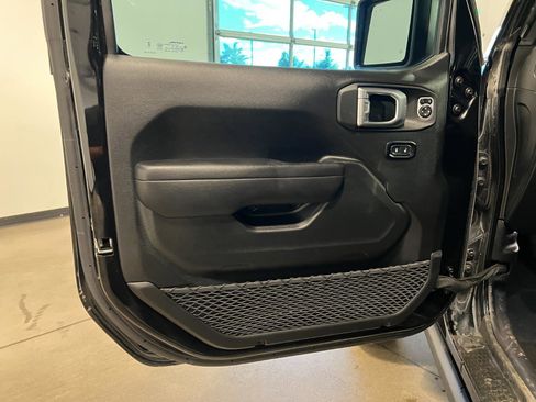 Used 2023 Jeep Gladiator Mojave w/ LED Lighting Group image 23