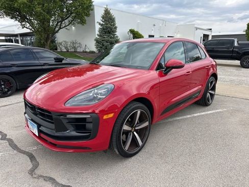 Used 2025 Porsche Macan S AWD/4WD image 8