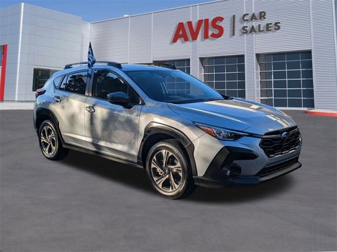 Used 2024 Subaru Crosstrek 2.0i Premium image 3