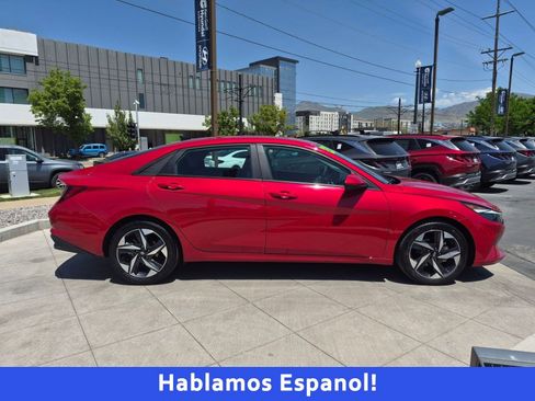 Certified 2023 Hyundai Elantra SEL w/ Convenience Package FWD image 2