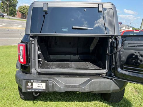 Used 2023 Ford Bronco Wildtrak AWD/4WD image 9