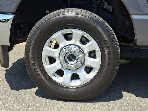 Used 2024 Ford F250 XLT AWD/4WD image 8
