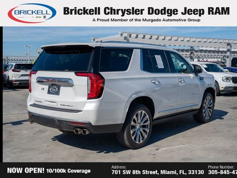 Used 2021 GMC Yukon Denali w/ Denali Premium Package image 5