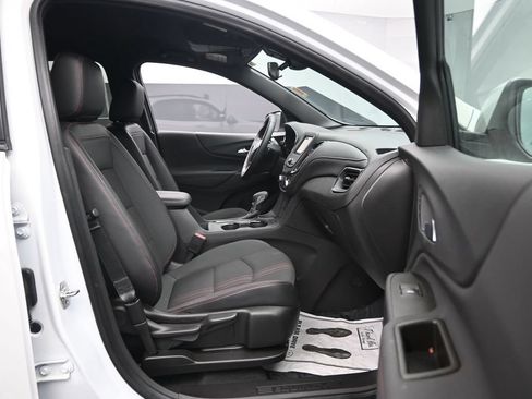Used 2024 Chevrolet Equinox RS FWD image 28