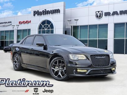 Used 2022 Chrysler 300 Touring L w/ Popular Equipment Group
