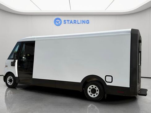 Used 2024 Chevrolet Brightdrop 600 w/ Commercial Equipment Package AWD/4WD image 4