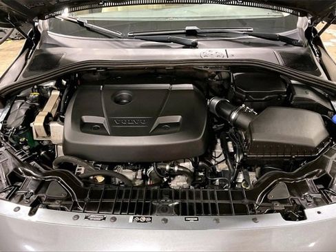 Used 2016 Volvo S60 T5 Premier image 10