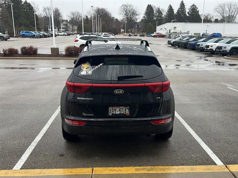 Used 2017 Kia Sportage EX w/ EX Technology Package image 13