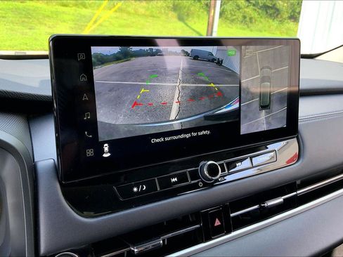 Used 2025 Mitsubishi Outlander SE FWD image 19