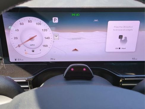 Certified 2025 Genesis GV80 2.5T Standard AWD/4WD image 25