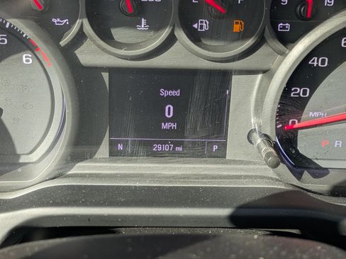 Used 2022 Chevrolet Silverado 1500 Custom image 21