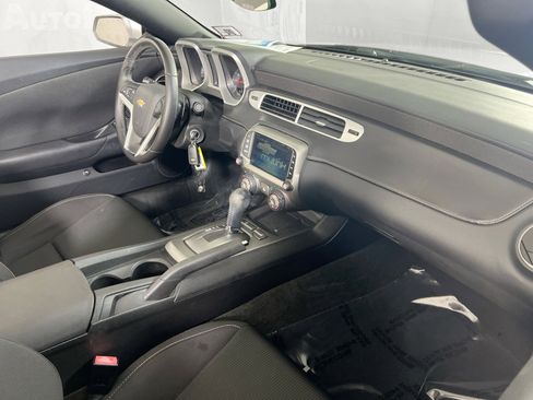 Used 2014 Chevrolet Camaro LT image 26
