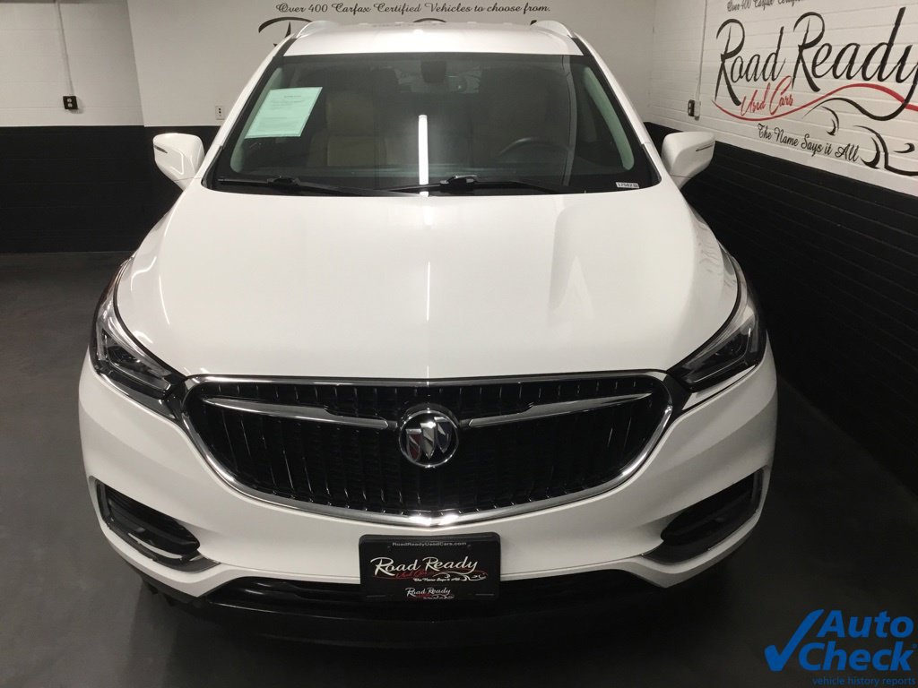 Used 2018 Buick Enclave Essence AWD/4WD image 4
