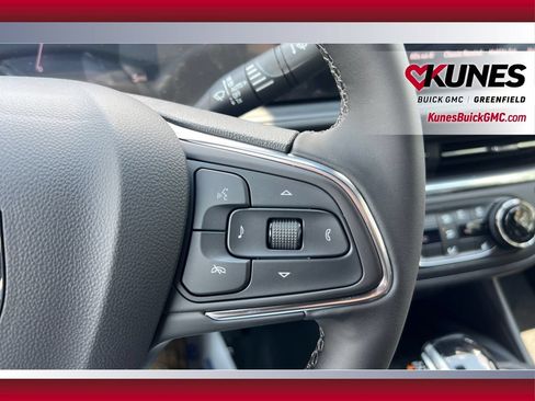 New 2026 Buick Envista Sport Touring w/ Convenience I Package FWD image 16